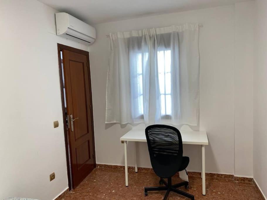 Piso Grande De 120 M2, A 15' De La Playa En Coche Apartment Уелва Екстериор снимка